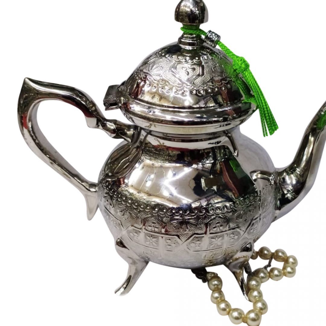 Théière Marocaine En Métal Blanc – Argenté, Bec Fendu Mais Fonctionnelle